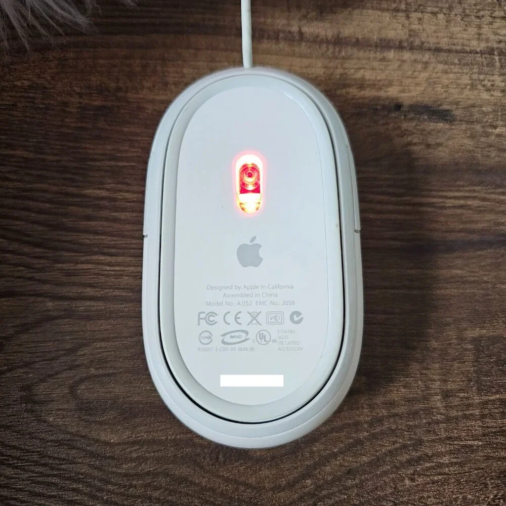 Apple Mighty Mouse USB-A Wired Model: A1152